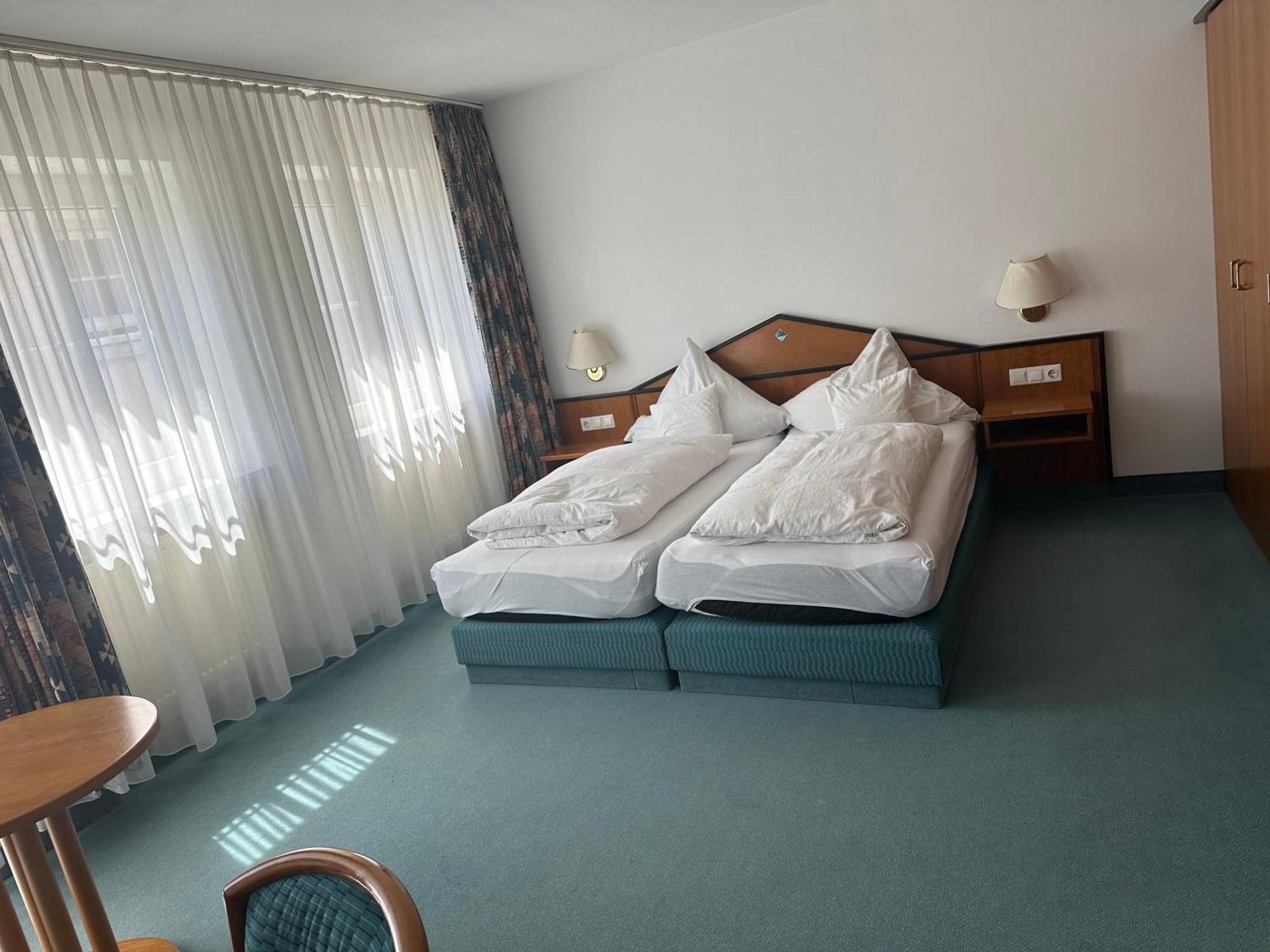 St Hotel Reichertshofen 外观 照片
